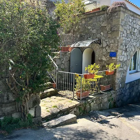 Valentina 게스트하우스 마사루브렌세